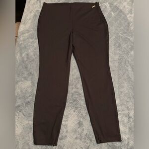 Fabletics Black 2X NWOT Leggings with Zipper Ankles and Side Zipper Closure